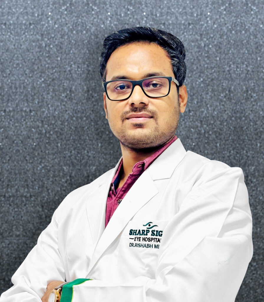 Dr. Rishabh Mishra, Vitreo-Retina, Cataract